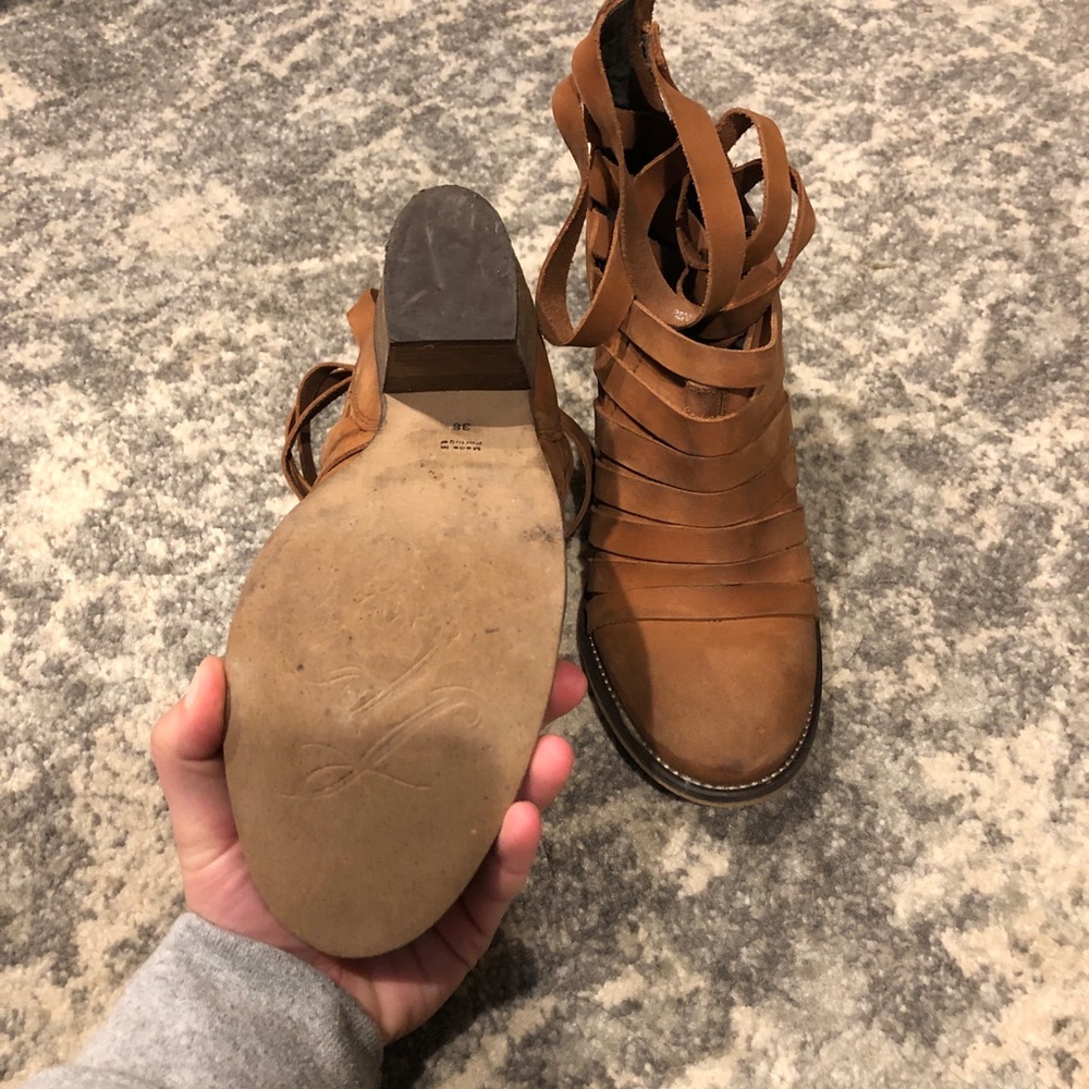❌SOLD❌Free people hybrid booties - Picture 5 of 6